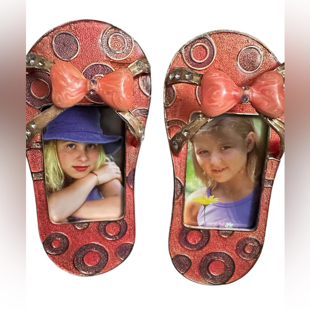 Cute Set of 2 Picture frames Shoes/Sandals in orangee w/ Blings and Bows NIB - Picture 1 of 3
